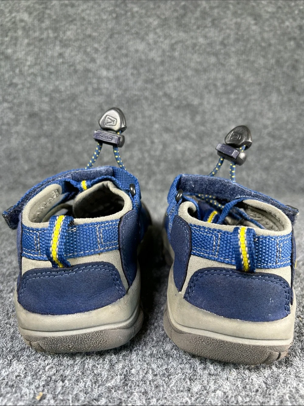 Keen Newport H2 Sandals Blue Outdoor Sandals with Bungee Closure Kid’s Size 11